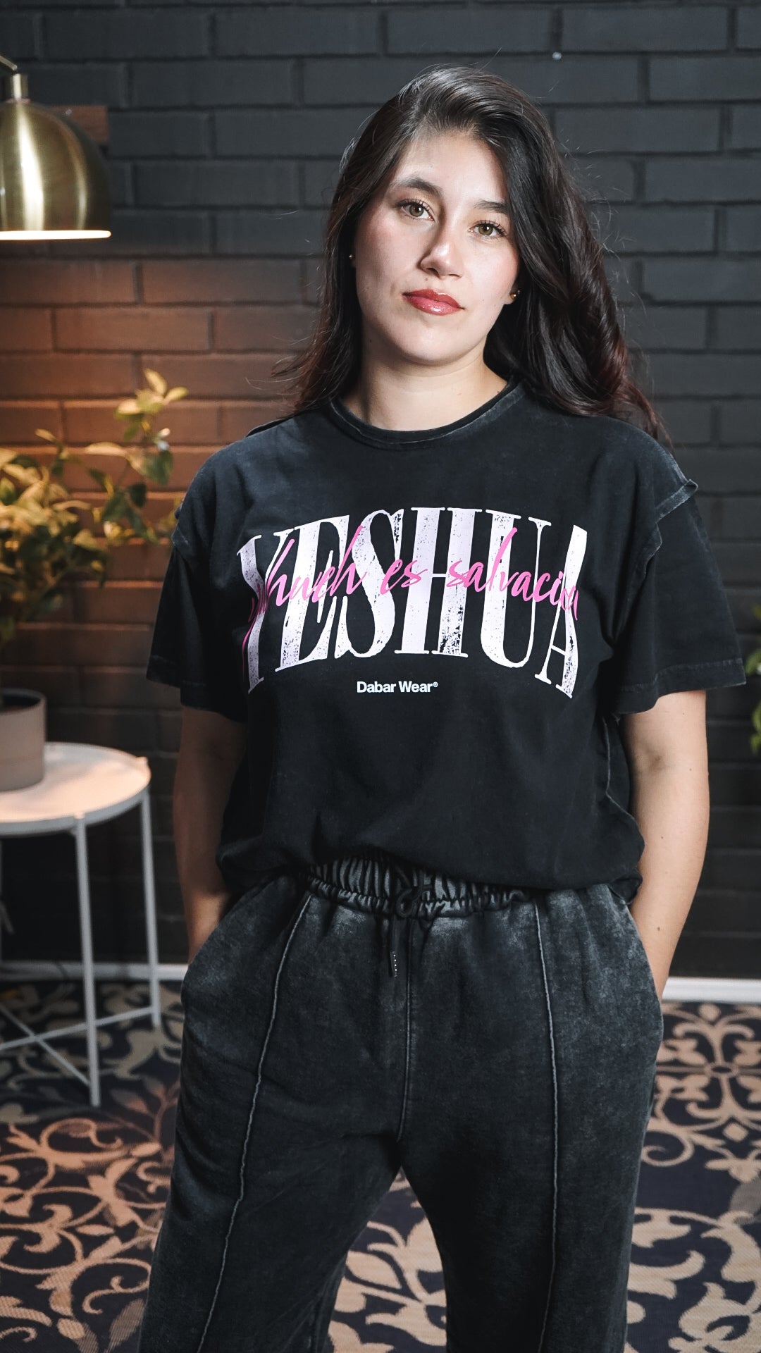 Tshirt Mujer Boxy Distressed YESHUA PINK