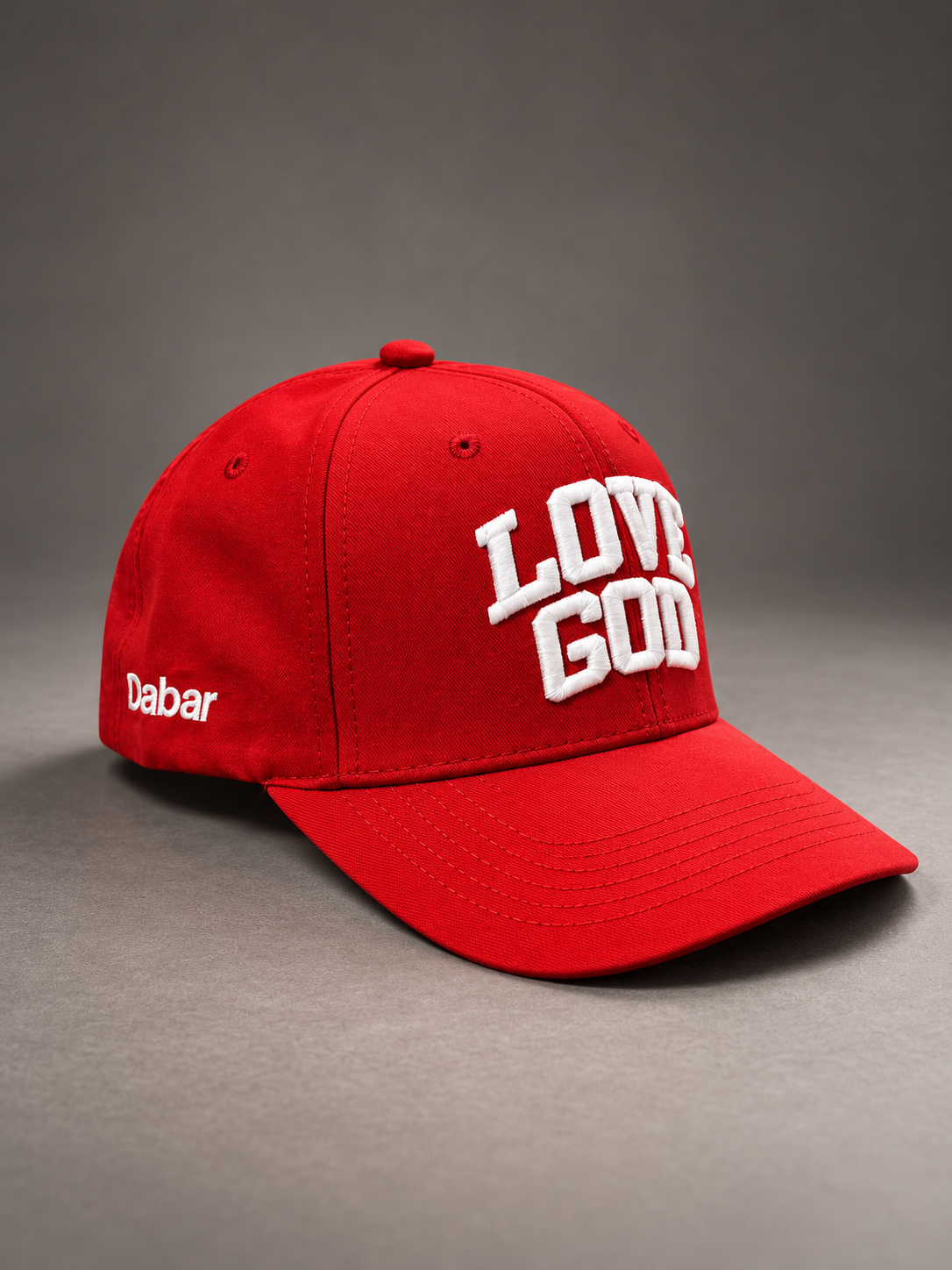 Cap Red "LOVE GOD" Bordado (Broche Ajustable)