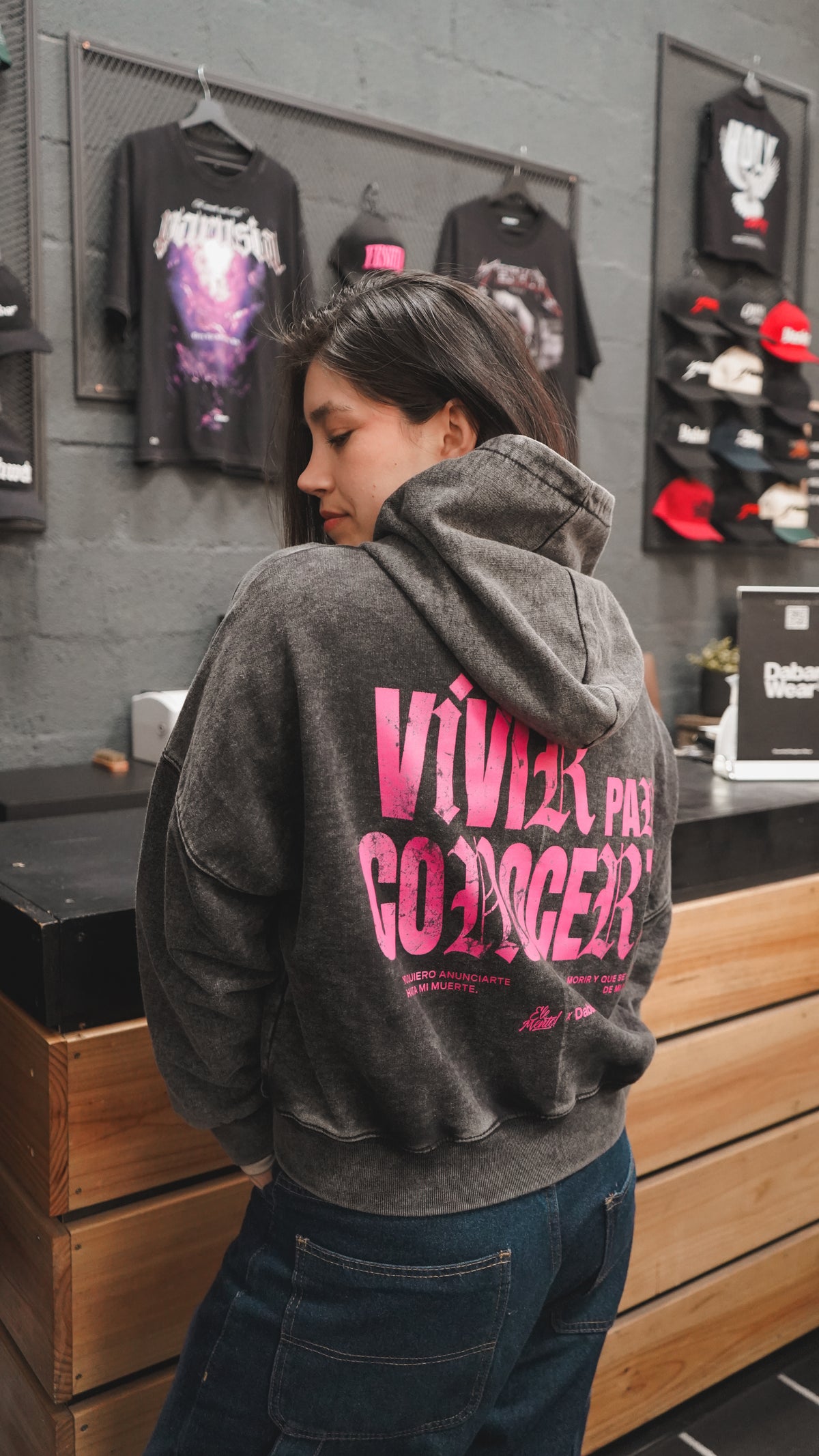 Hoodie Zipup Mujer Stonewash Black "TODAVIA DIOS" (Fit Boxy)