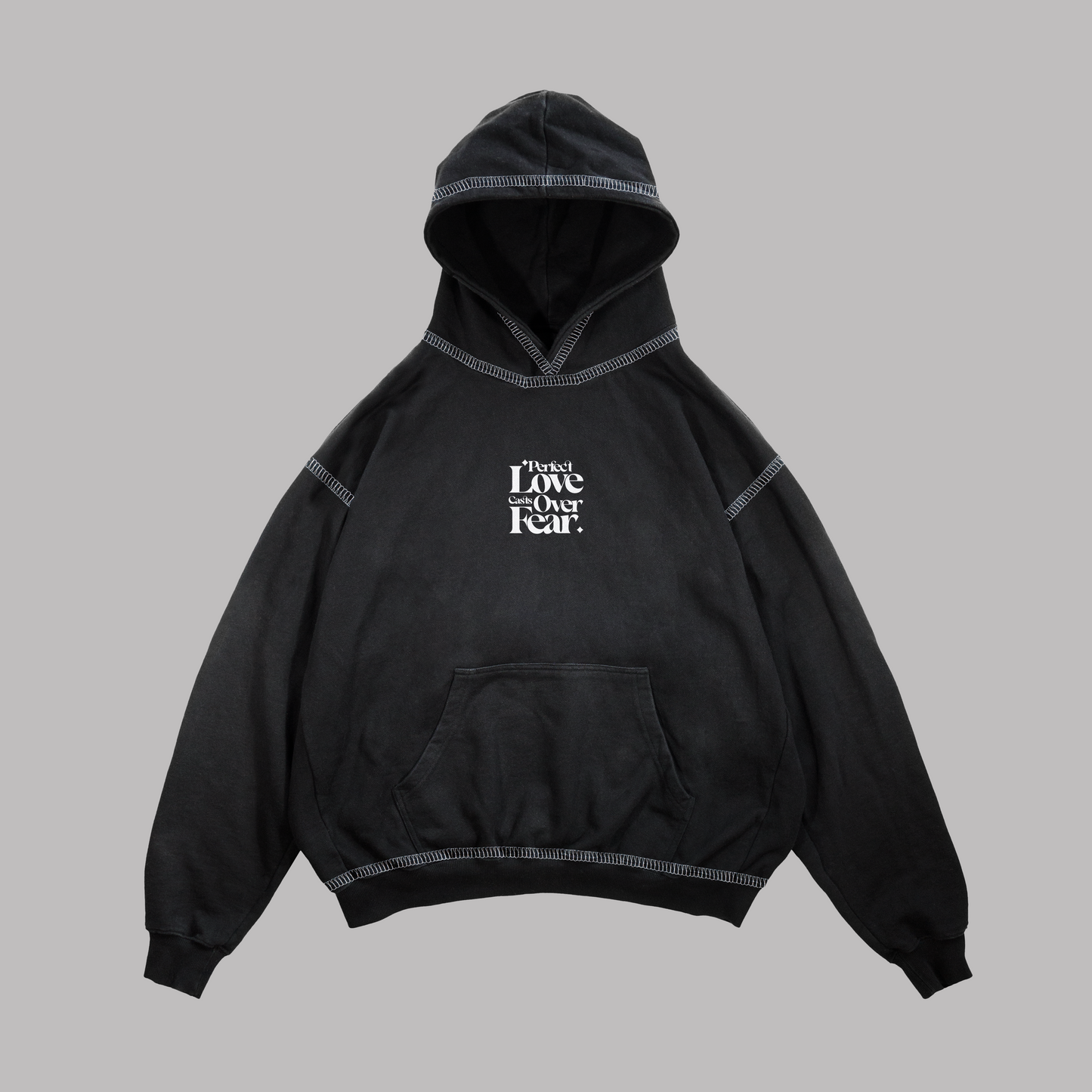 Hoodie Boxy fit costuras en blanco PERFECT LOVE negro