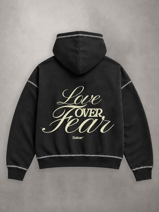 Hoodie Black & White "LOVE OVER FEAR" (Fit Boxy)
